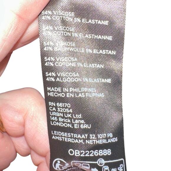 Maeve Anthropologie Wrap Skirt Size 16 Black Midi A-Line Tie Waist Flowy - Picture 6 of 6